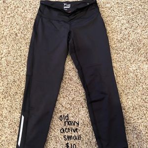 Old Navy Crop Legging
